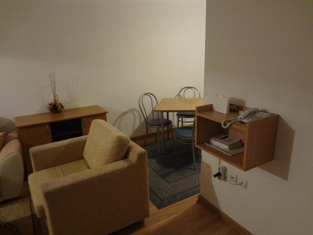 Deluxe Apartments パンポロボ 部屋 写真