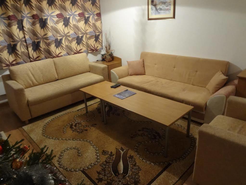 Deluxe Apartments パンポロボ エクステリア 写真